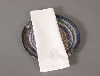 Picture of Cambric Linen Bread Plate Napkin with Wheat/Grapes