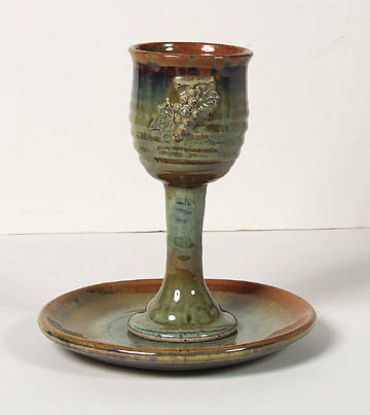 Picture of Porcelain Chalice and Paten Set